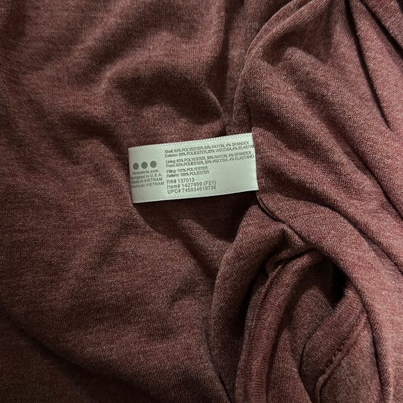 Three dots maroon quilted jacket w/ zip pockets L - Picture 9 of 12